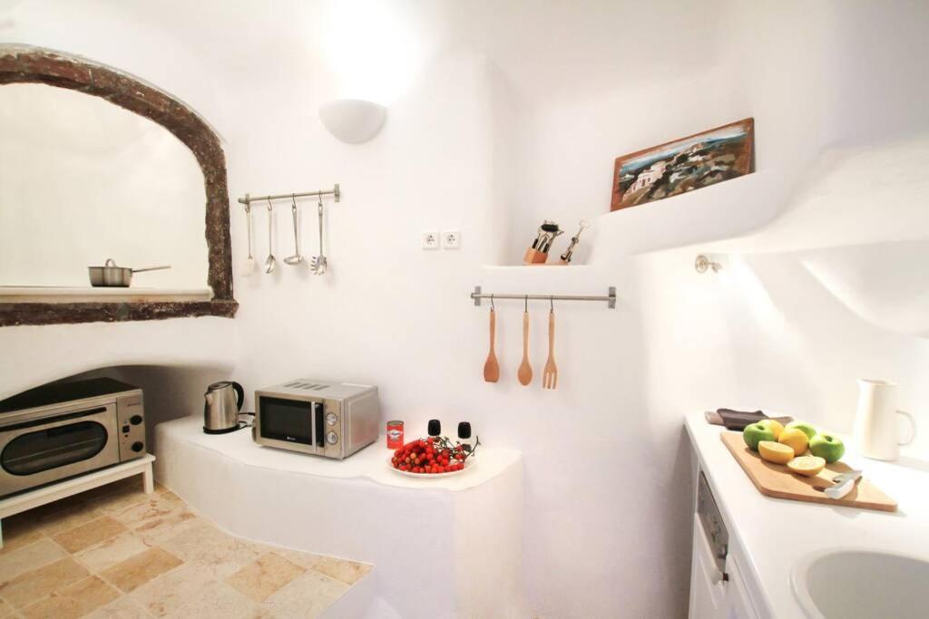 Вілла Dionyssos Cave House Ія Екстер'єр фото